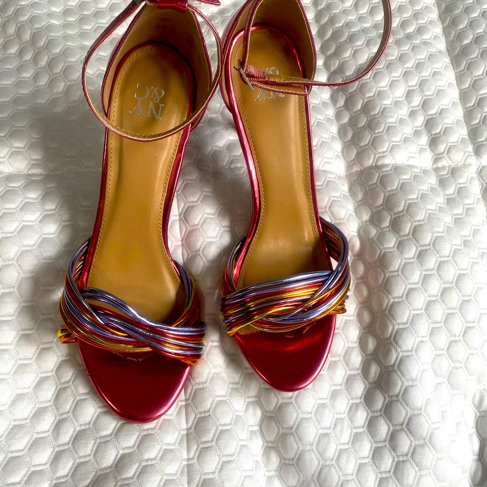 Ny& company metallic multicolor sandals